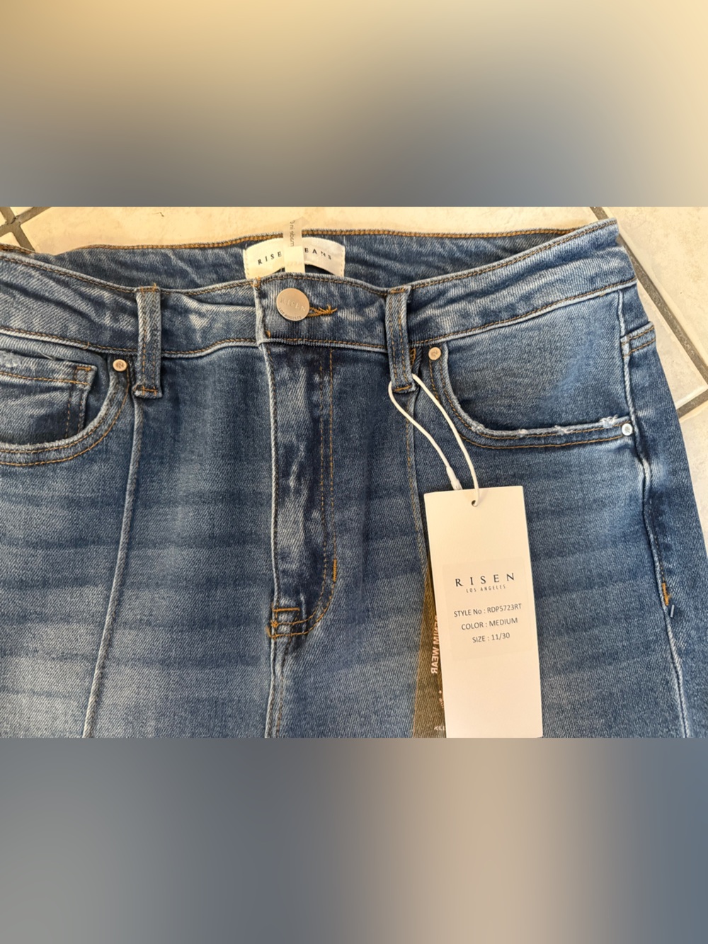 Risen Jeans Straight Fit Size 11 NWT - Picture 2 of 4
